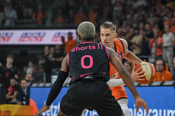 足球的独特 足球的独特